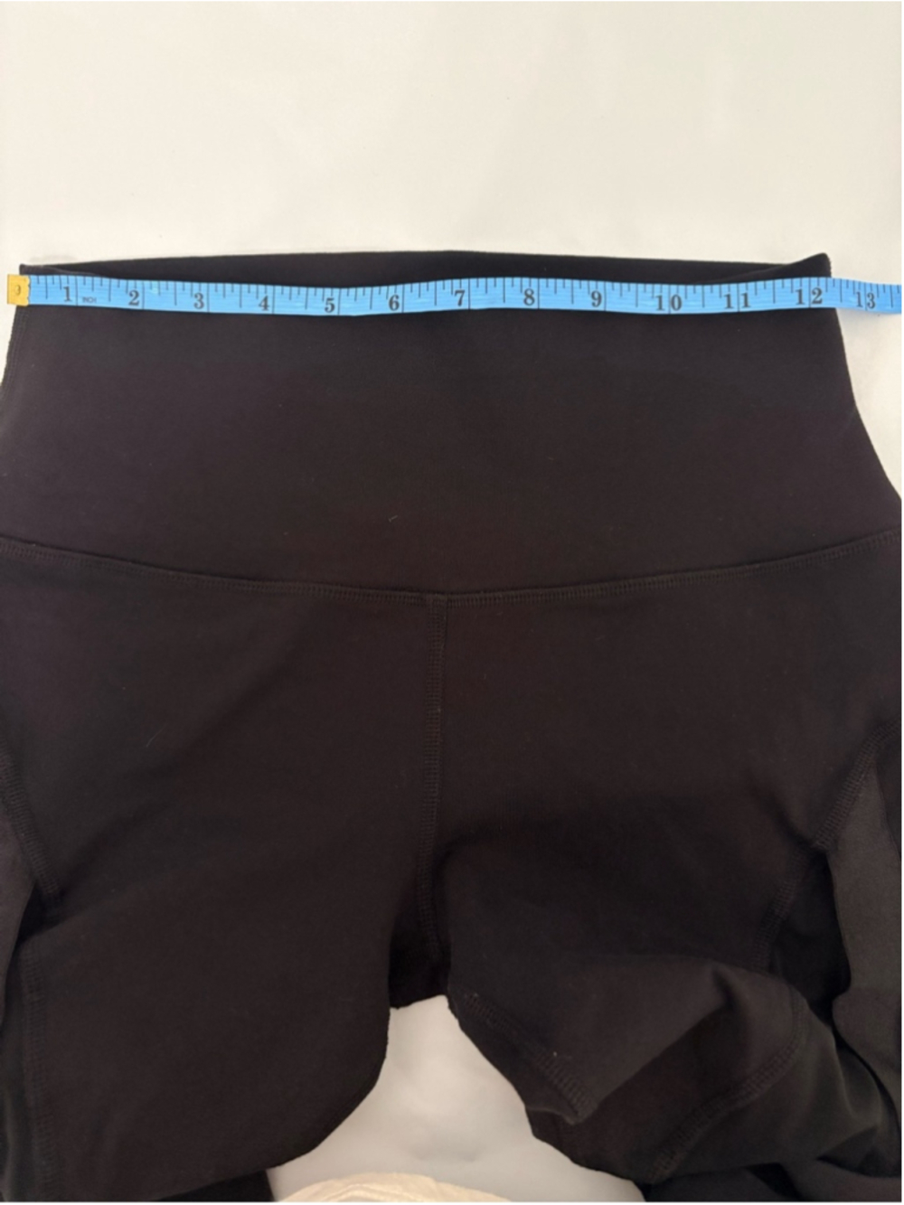 Alo Yoga High-Waist Bandage Legging Sz M Black EUC - Picture 10 of 10